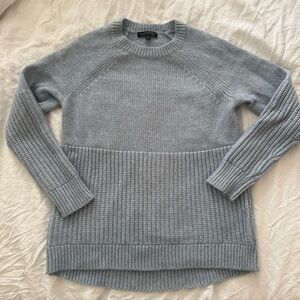Banana Republic Light Blue Knit Sweater Size M